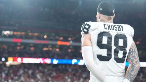 Crosby deja Raiders, emocionado por los Ravens