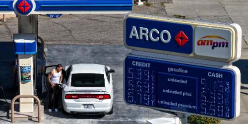 Gasolina disparada y vehículos eléctricos: una relación compleja