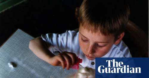 Muñecas desarrollan imaginación y habilidades sociales en niños, dice estudio