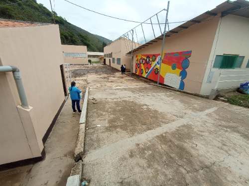Huánuco alista el retorno a clases: Más de 1000 colegios abrirán este lunes 16, mientras Ugel acelera cierre de plazas docentes