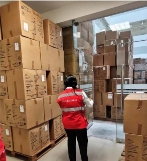 Contraloría detecta medicamentos vencidos y fallas en farmacia del hospital Valdizán