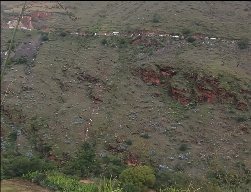 Camión cae al río Huallaga en Pachitea y reportan a chofer como desaparecido