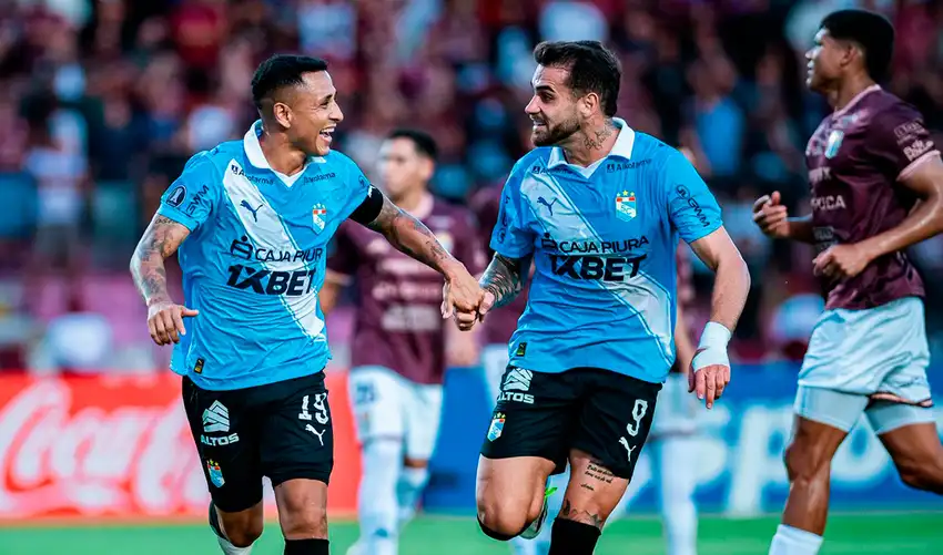 Cristal golpea primero en Venezuela