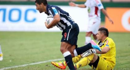 No es Guerrero: el veterano récord del fútbol peruano juega en Copa Perú