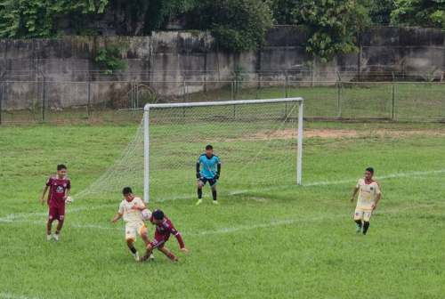 Progreso sostiene el liderato en un torneo cada vez más ajustado