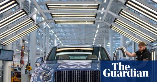 Bentley: Cientos de despidos en Reino Unido por entorno global complejo