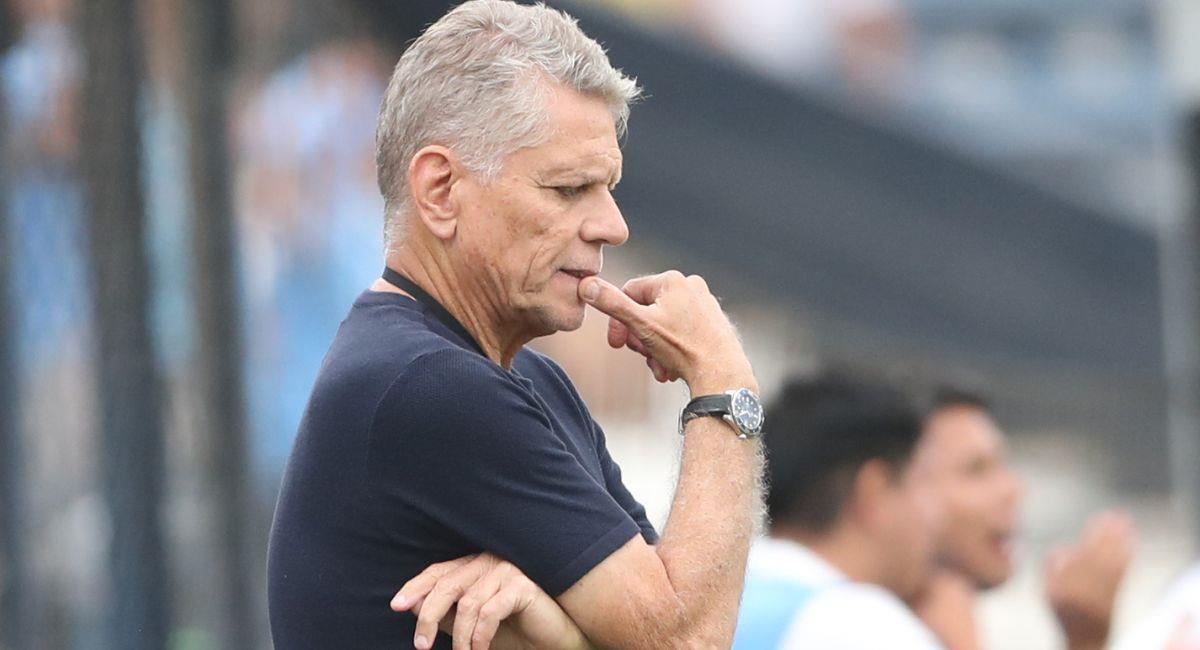 Sporting Cristal a Libertadores, ¡pero Autuori furioso con el juego!