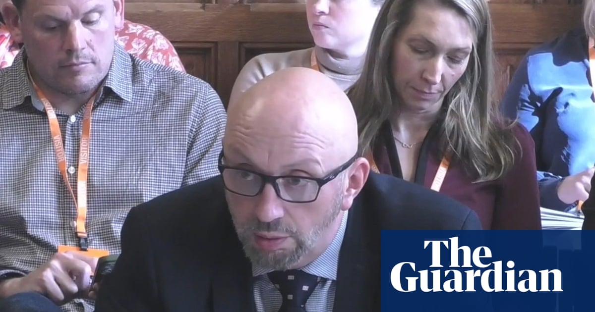 CEO de South East Water renuncia a bono por cortes inaceptables