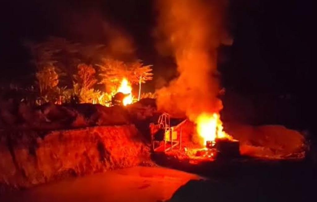 Puerto Inca: destruyen maquinaria valorizada en más de S/ 300 mil en operativo contra minería ilegal