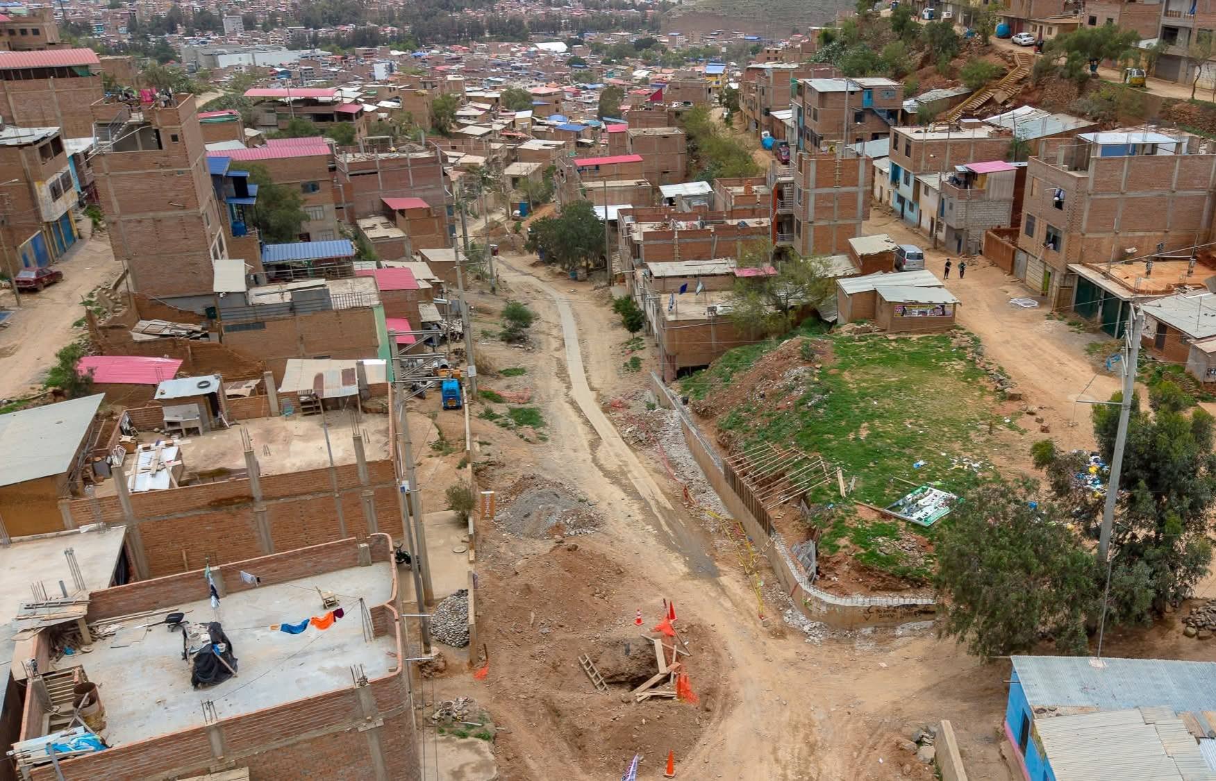 Obra de saneamiento en Cruz Verde estancada por falta de validación técnica de SEDA Huánuco