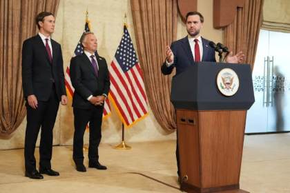 Trump busca retomar diálogo con Irán vía Pakistán