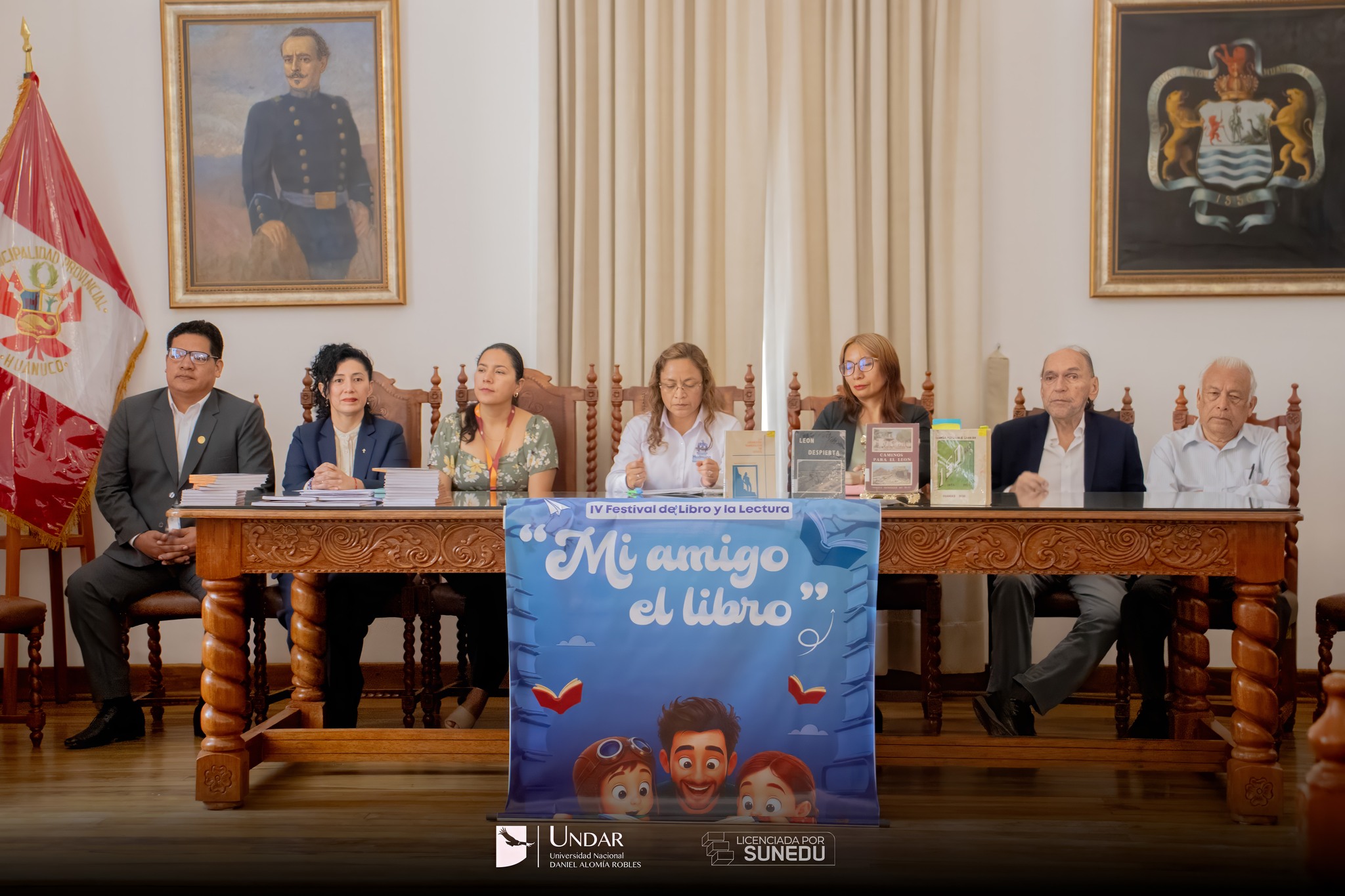 Festival del Libro en Huánuco abre agenda cultural con donación a dos colegios