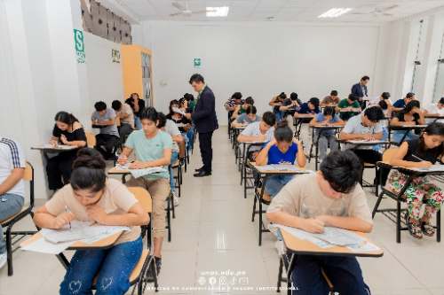 Postulantes compitieron por 475 vacantes en examen de admisión de UNAS