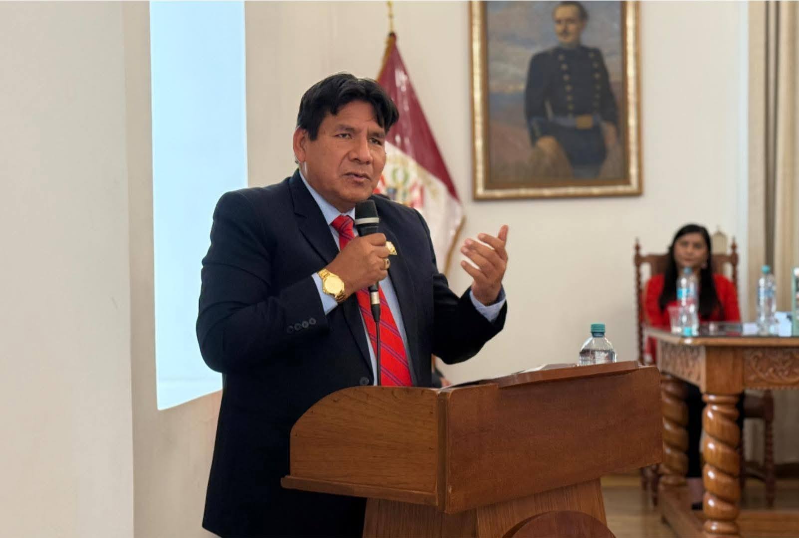 Justicia en Huánuco: visita presidencial expone el colapso por falta de presupuesto y populismo judicial