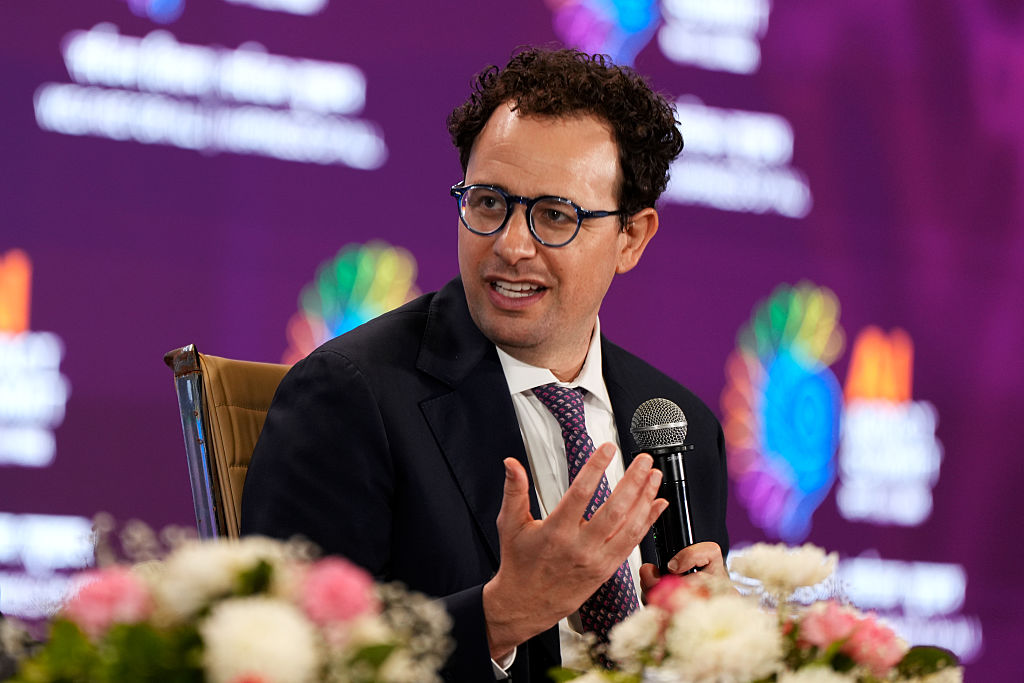 Anthropic dice no a 800 mil millones en inversión