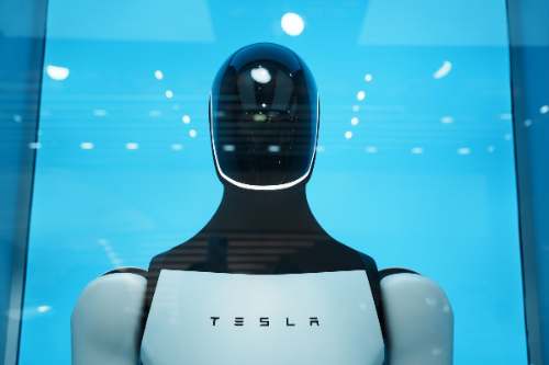 Tesla incrementó su inversión en proyectos a 25 mil millones de dólares.