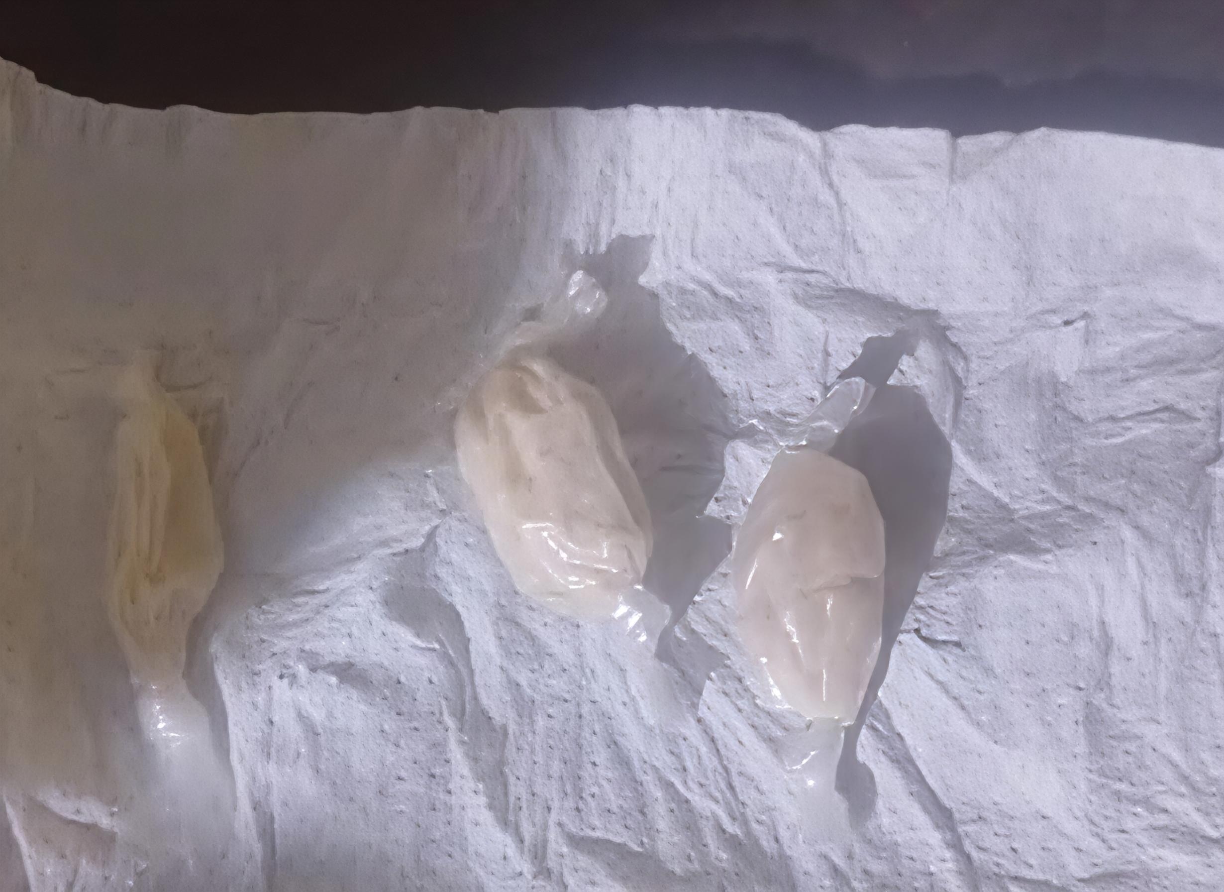 Incautan presunta droga durante inspección en penal de Cochamarca