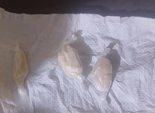 Incautan presunta droga durante inspección en penal de Cochamarca
