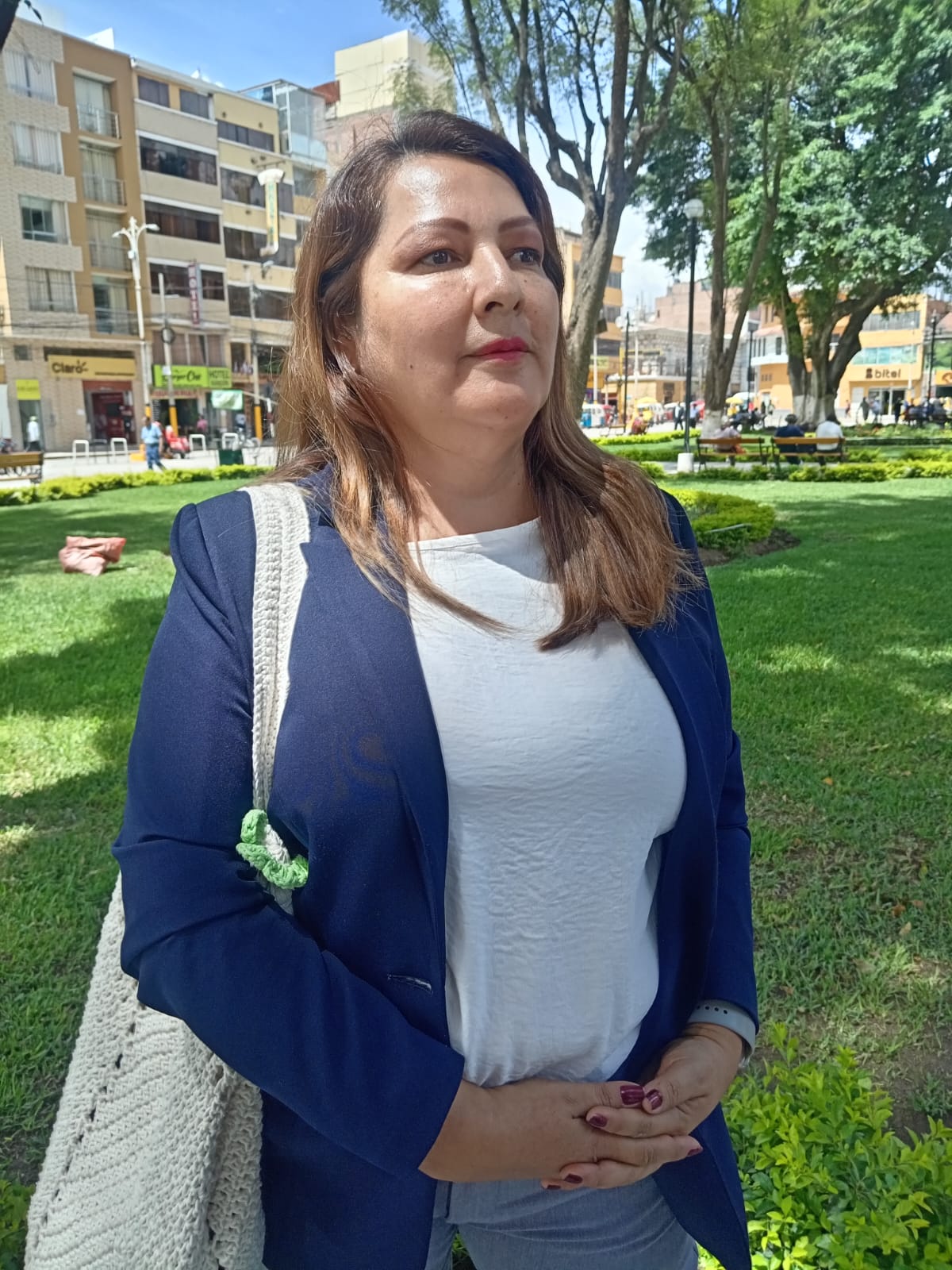 Regidora Miluska Torres defiende candidatura del hijo de Pulgar