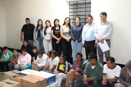 Colegio de Aplicación de la UNHEVAL apuesta por códigos QR para controlar ingreso escolar