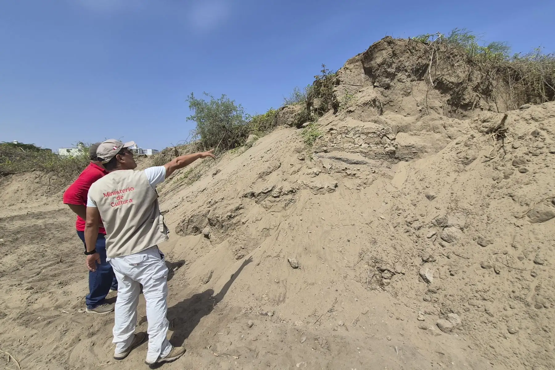 Minería ilegal destruye casi el 100% del cauce del río Yuyapichis en Huánuco