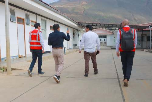 Empresa internacional inspecciona terreno del futuro hospital oncológico de Huánuco