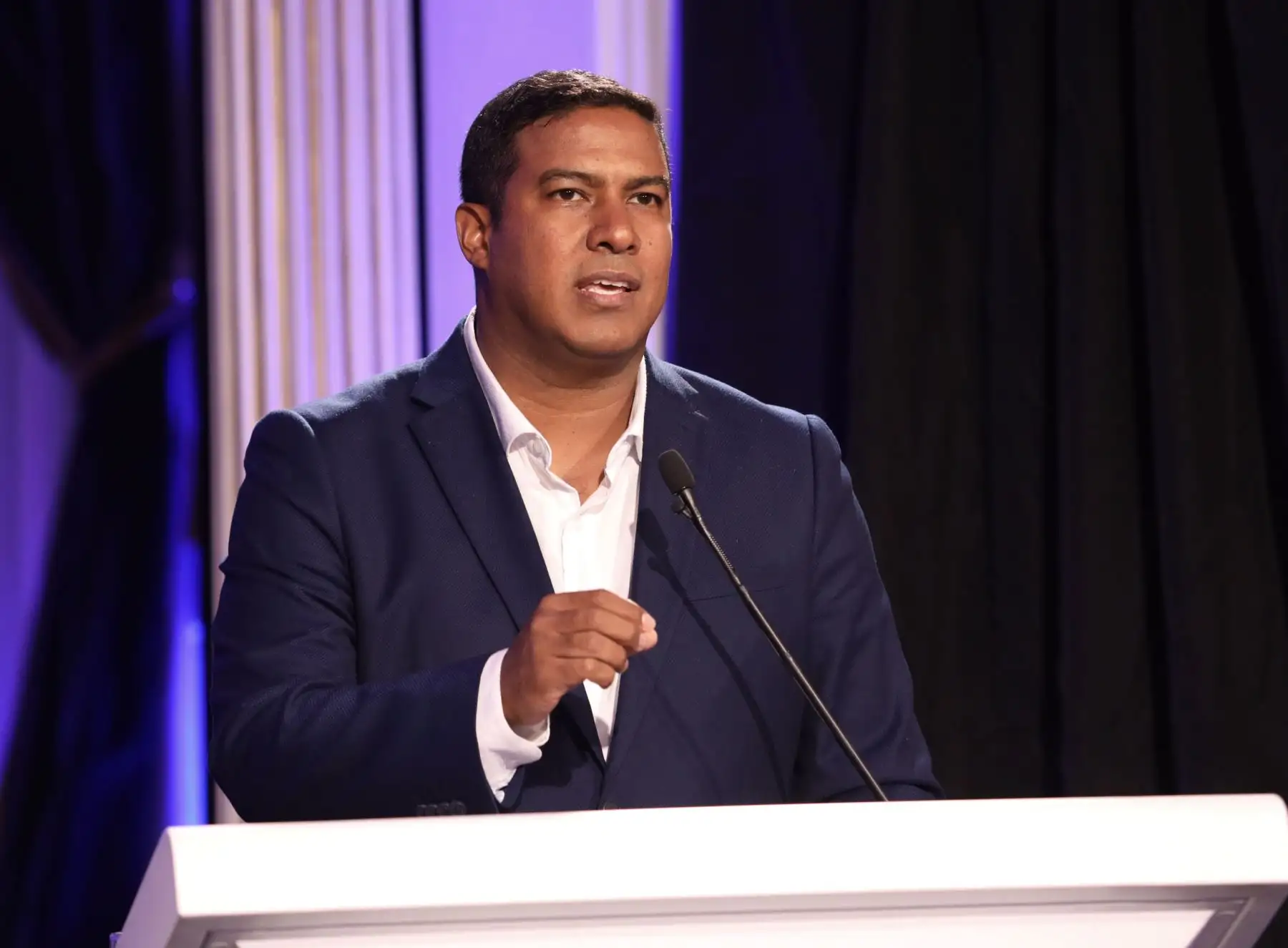 Jesús "Koko" Giles abre local de campaña y Perú Primero mide fuerza política en Huánuco