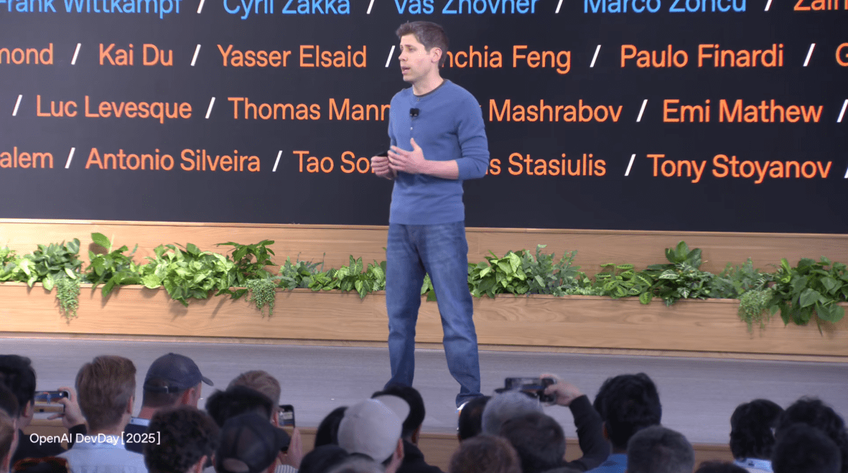 OpenAI se prepara supuestamente para tomar medidas legales contra Apple