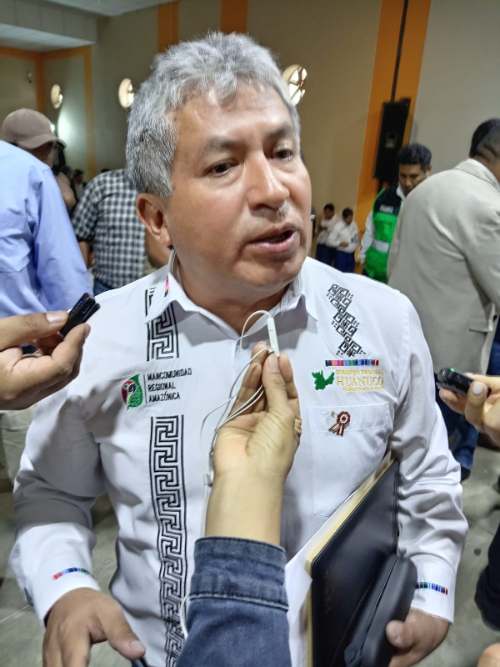 Pulgar rechaza pedido de Medina y niega citación ante Fiscalización