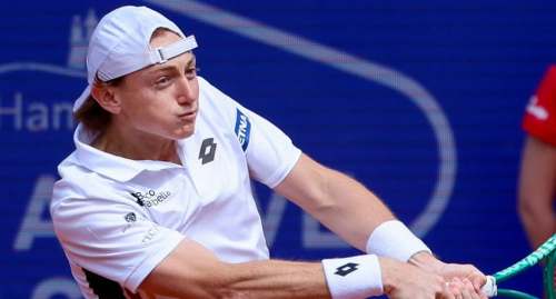 Ignacio Buse arrasa y clasifica a cuartos de final en Hamburgo