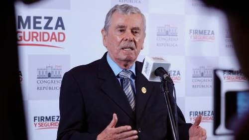 Rospigliosi defiende la vacancia de Pedro Castillo tras un reclamo de Juntos por el Perú
