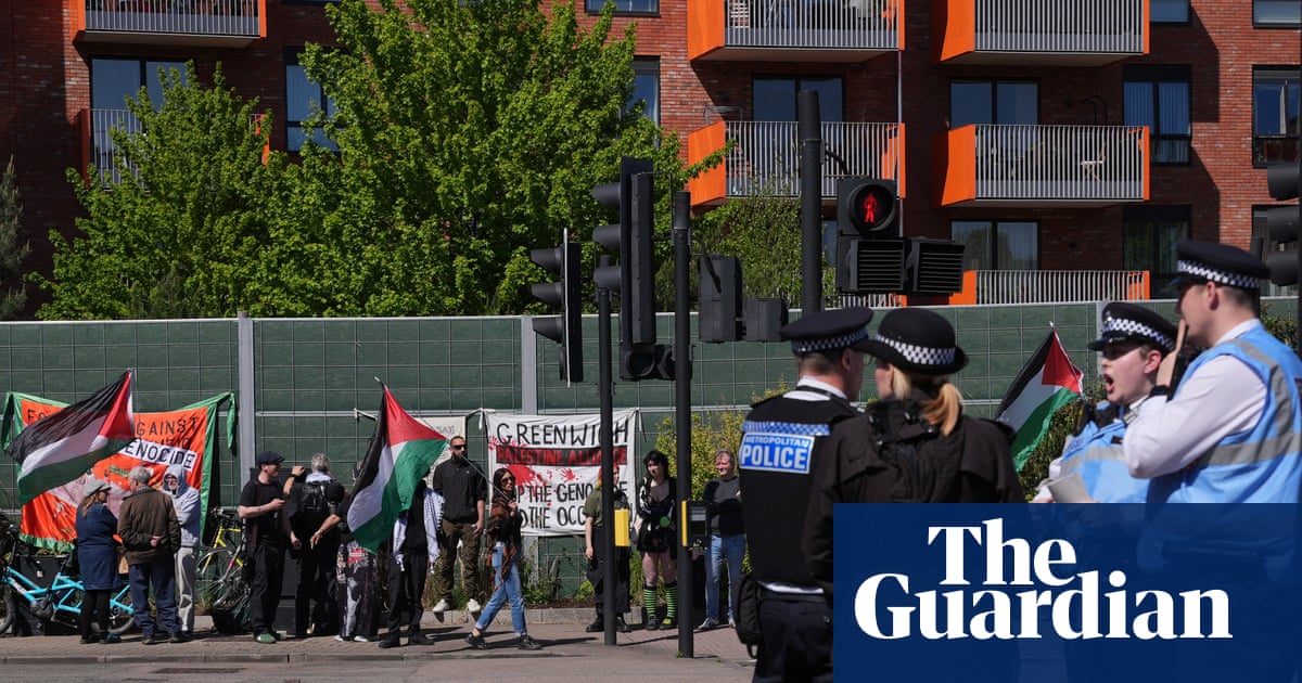 Yvette Cooper ignoró alerta judicial y publicó artículo sobre Palestina