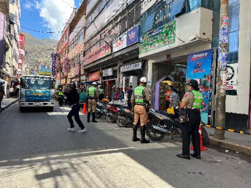 Municipalidad libera zonas rígidas para ordenar tránsito en calles de Huánuco