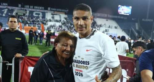 Paolo Guerrero emocionado: primer título con Alianza, pero ¡quiere más!