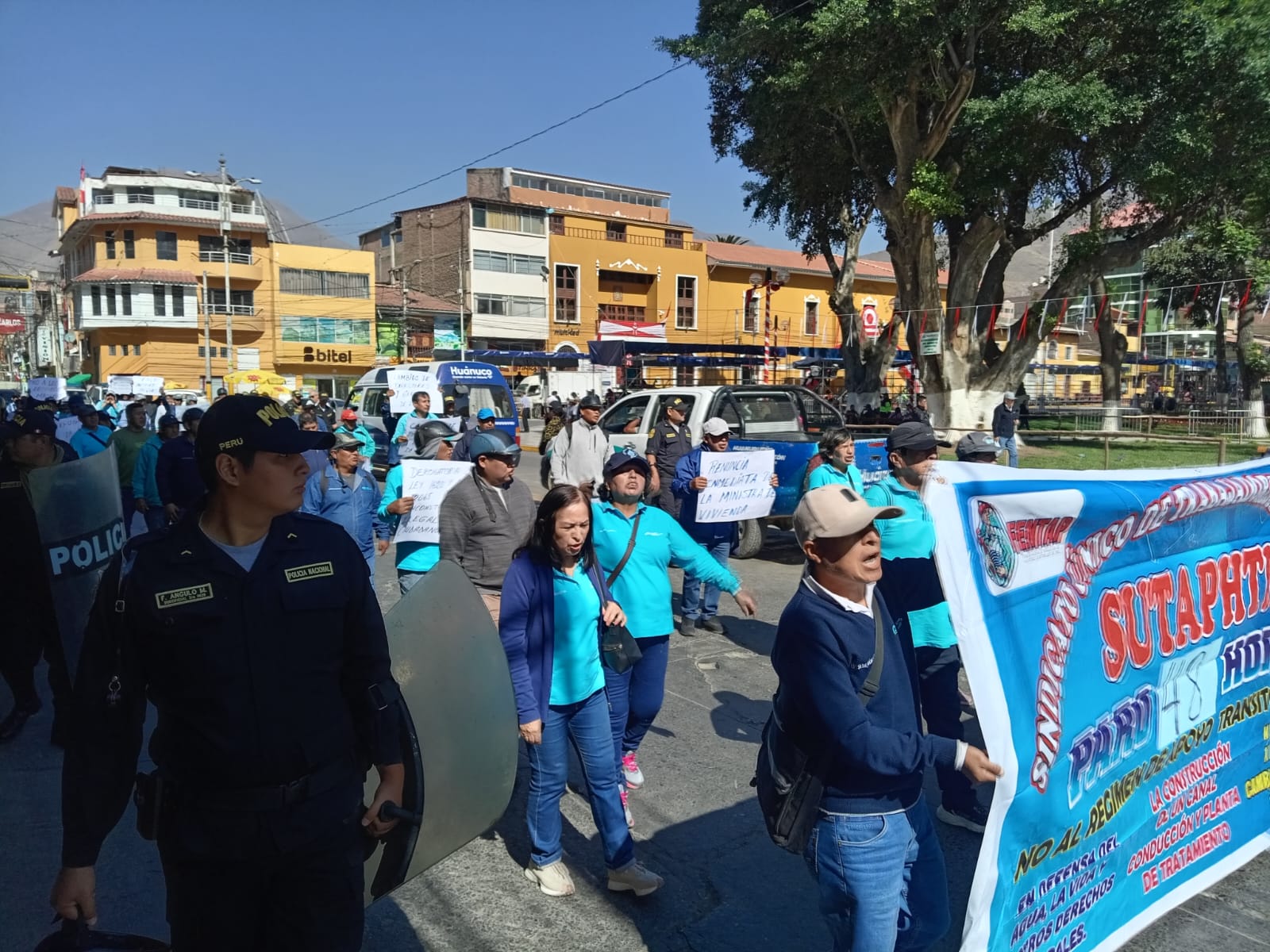 FENTAP respalda protesta de trabajadores de Seda Huánuco por laudos laborales