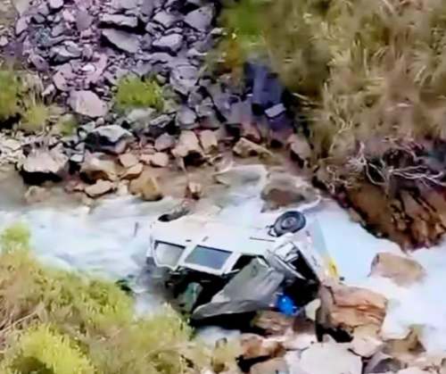 Dolor en Cauri por entierro de cinco víctimas de accidente en Lauricocha
