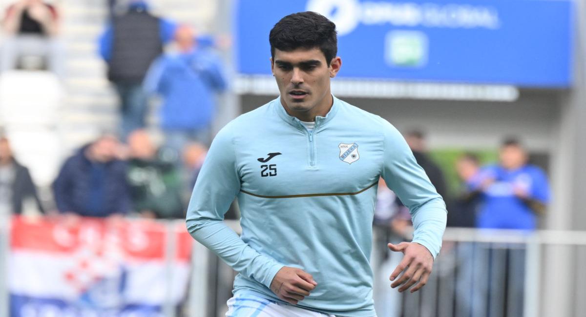 Alfonso Barco titular: Rijeka clasifica a Conference League