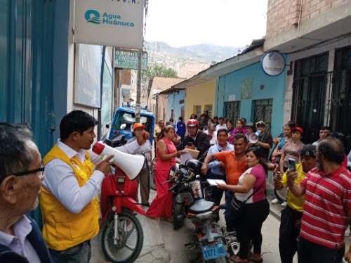 Usuarios de Huánuco exigen reestructuración de Seda ante colapso de redes y alza de tarifas