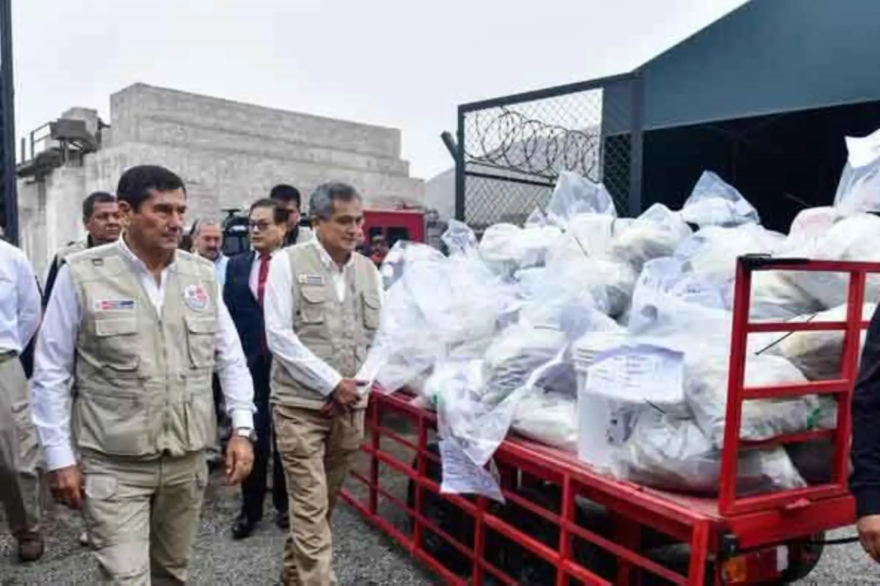 Incineran más de 11 toneladas de droga decomisada en operativos de la PNP