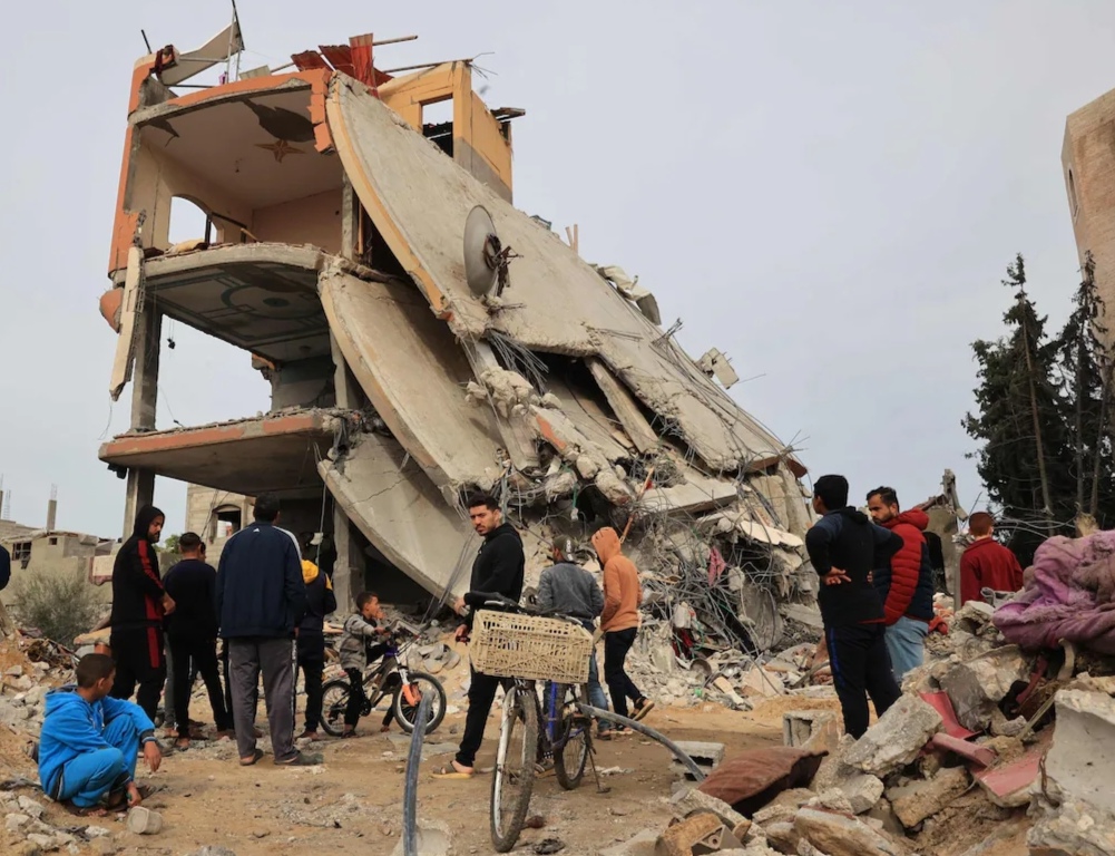 Israel intensifica ofensiva en Gaza mientras crece presión global por tregua