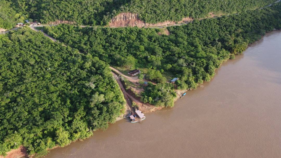 Contraloría detecta serias deficiencias en expediente técnico del Puente Castillo Grande de Tingo María