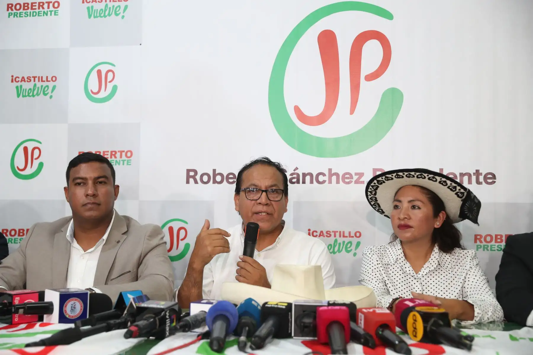 Juntos por el Perú califica de inconstitucional restricción vehicular en el Centro de Lima