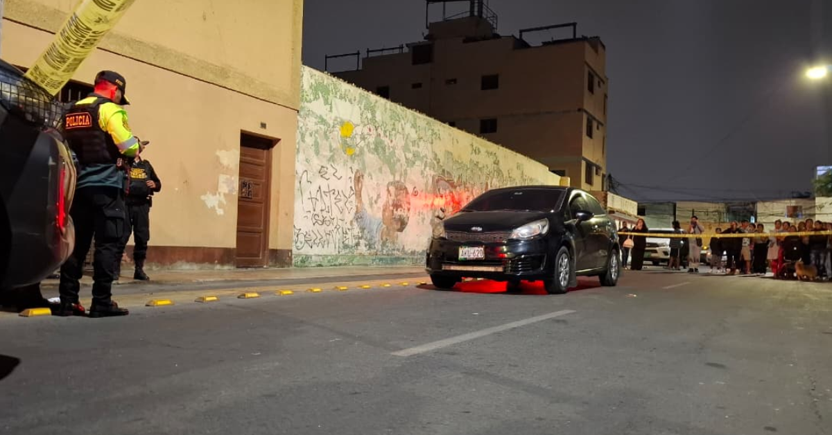 En Callao, sicarios asesinan a hombre con antecedentes penales dentro de su auto
