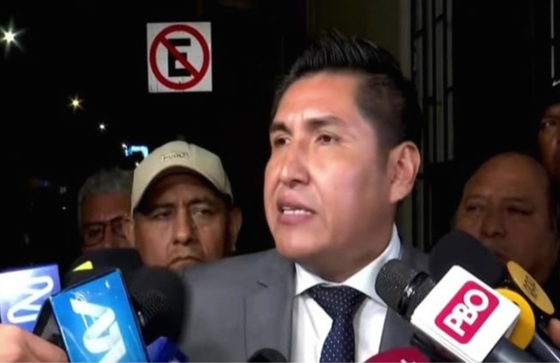 Juntos por el Perú pide anular votos de peruanos en el exterior