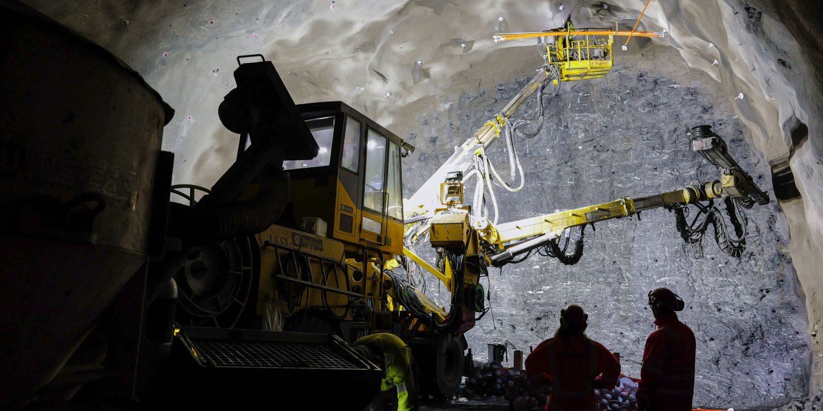 Descubriendo el túnel subacuático más profundo y extenso del mundo