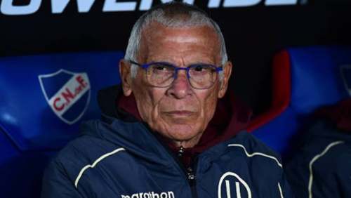 Quiroz cerca de Universitario