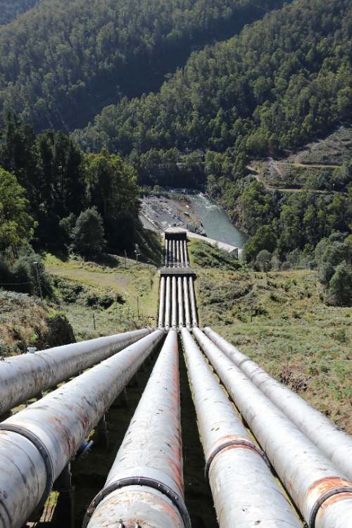 Dos megaproyectos de gasoductos en África buscan reemplazar el gas ruso en Europa