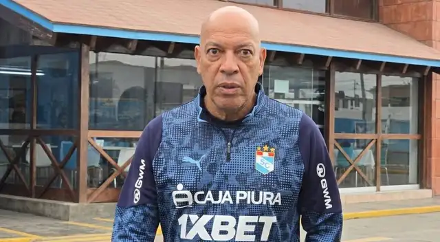 Mosquera frena los fichajes en Cristal
