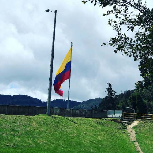 Colombia renueva a Néstor Lorenzo tras el Mundial 2026