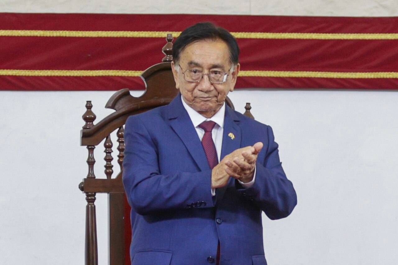 José María Balcázar aclara que no pidió pensión como expresidente, sino nivelación al sueldo de congresista